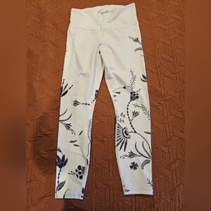 Athleta White Floral Leggings Size Small